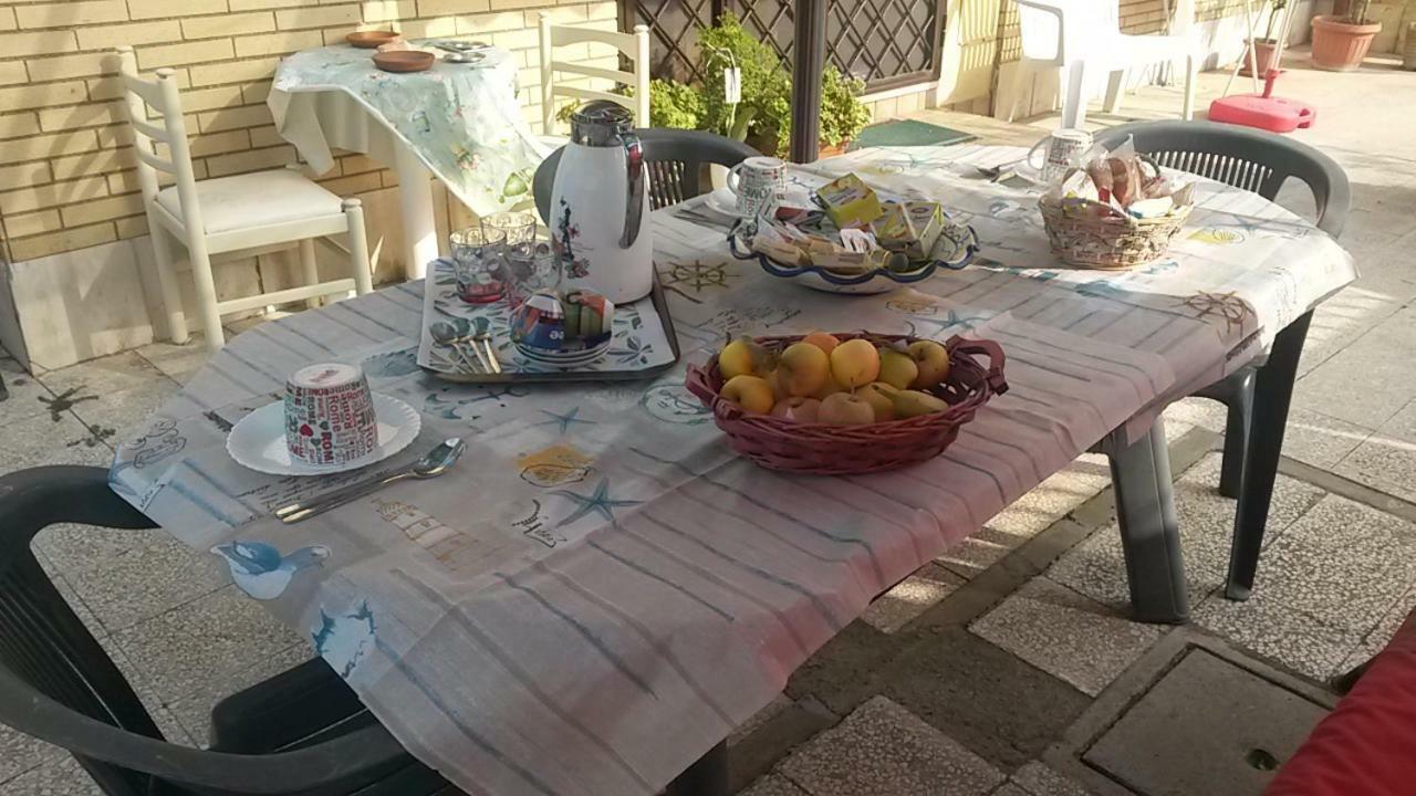B&B Si Sta Bene 奥斯蒂亚·安提卡 外观 照片